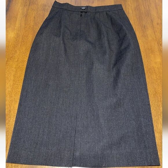 Vintage Escada Laure'l skirt - Picture 6 of 7